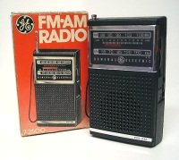 GE - Vintage AM FM Radio